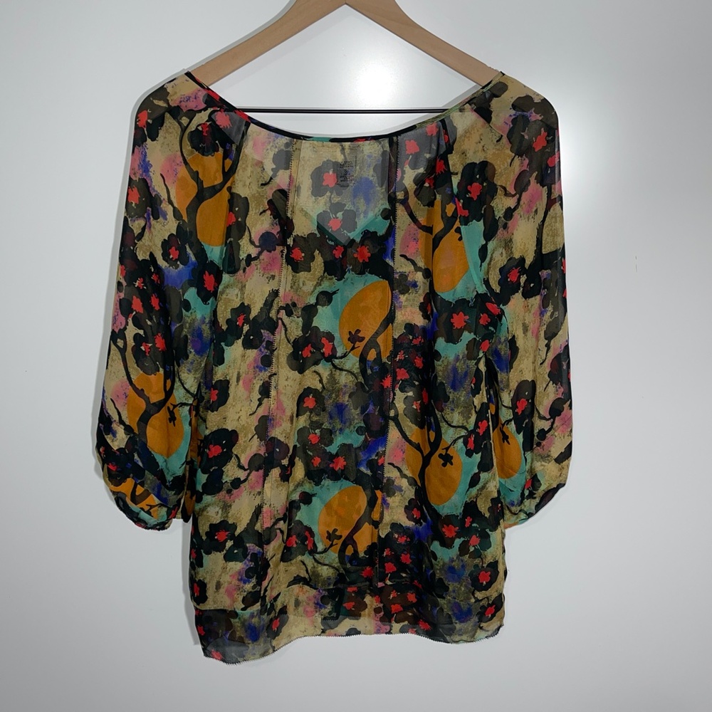Diane Von Furstenberg Silk Floral 3/4 Sleeve‎ Blouse Size 10 - Picture 5 of 8